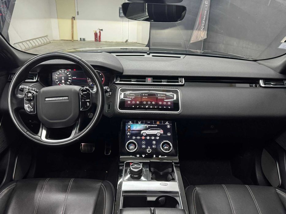 Range Rover Velar R-Dynamic / 2.0D / Trapă panoramică / Meridian