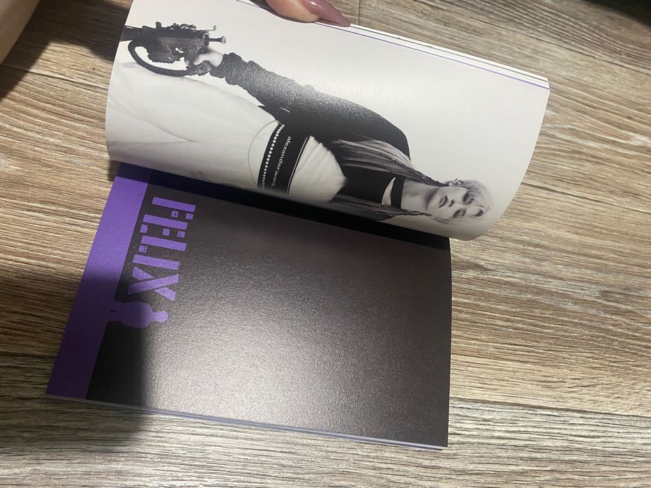 Альбом Stray Kids Not Easy