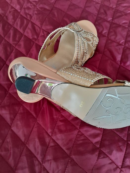 Тапочки с блёстками 38 размер