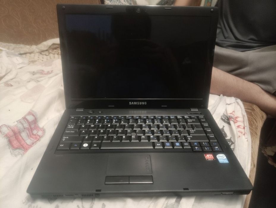 Ноутбук Samsung Intel i2 / 4GB / 500GB – срочно