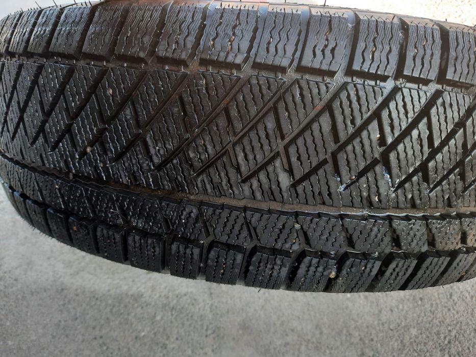 Покрышка зима отличная
