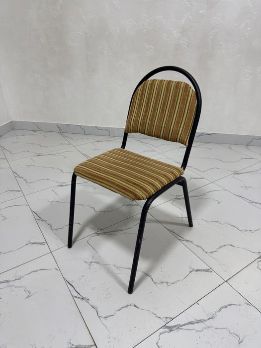 Офисные стулья Zeta