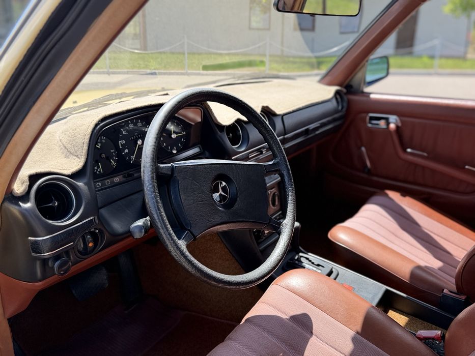 Vand Mercedes Benz W 123 Cobra Istoric