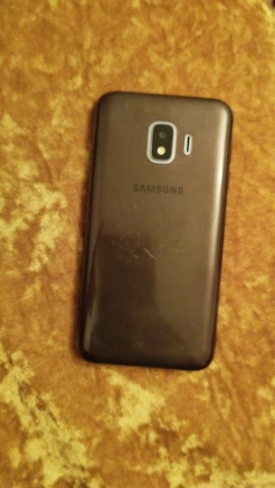 Продам телефон Samsung J2