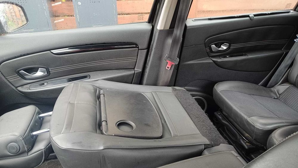 Renault Scenic 2011