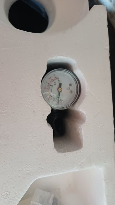 Vând pompă ciubăr,jacuzzi nouă