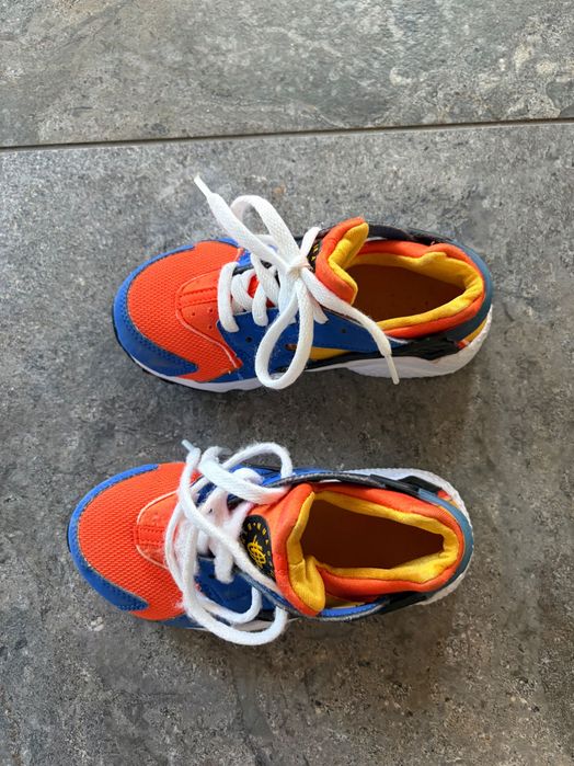 Детски маратонки NIKE PUMA Adidas размер 26
