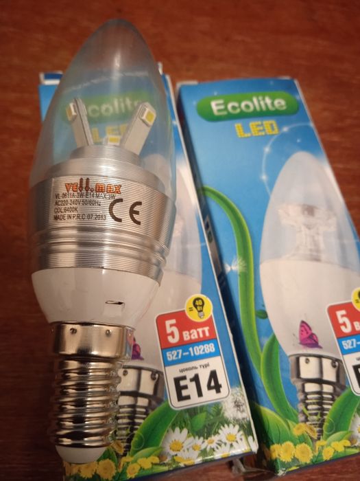 Светодиодная лампочка gauss e14. Рабочие.