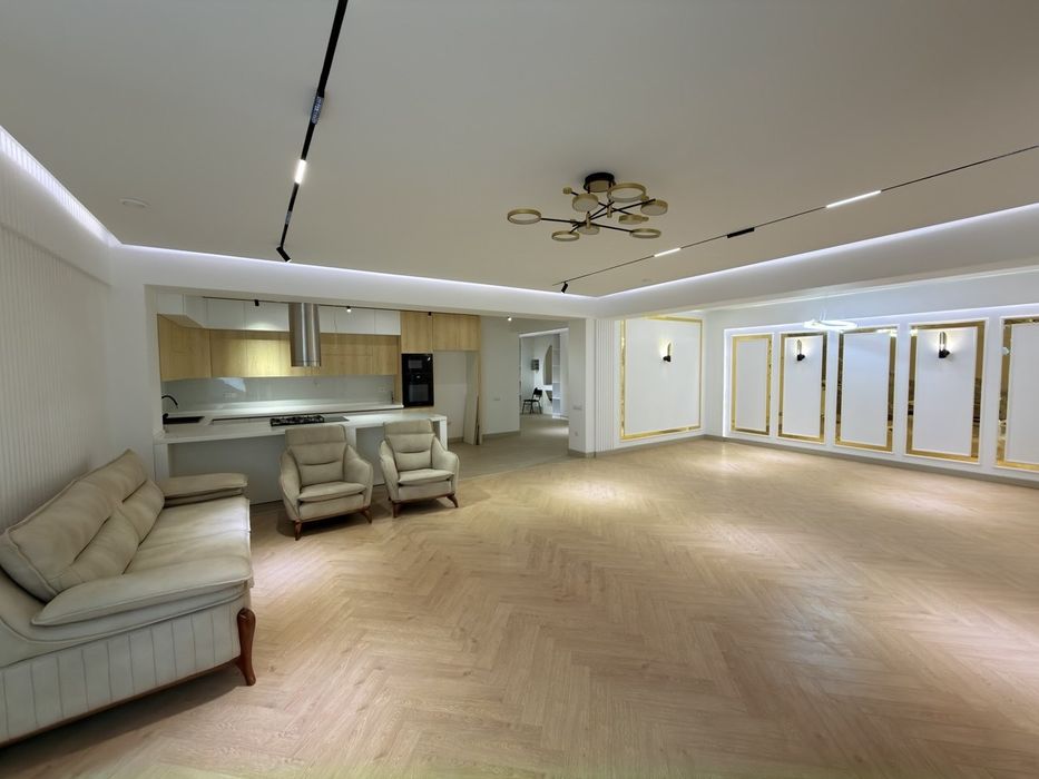 Ягона Дарча  Новостройка  3 хона  175м²