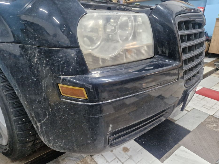 фары на Chrysler 300c