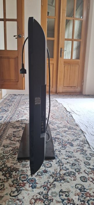Телевизор SAMSUNG