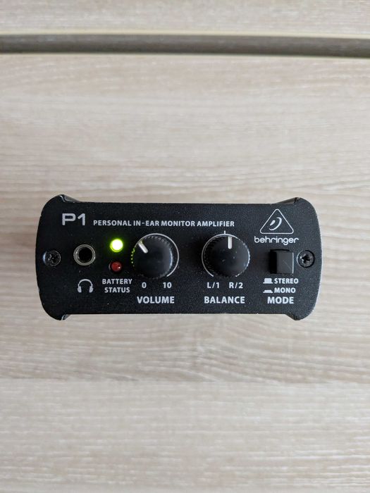 Behringer Powerplay P1
