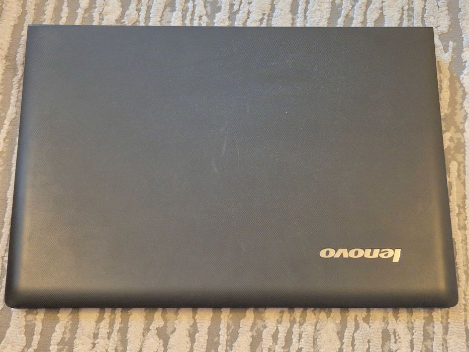 De vanzare 1  Laptop Asus si 1 Laptop Lenovo Tableta Huawei