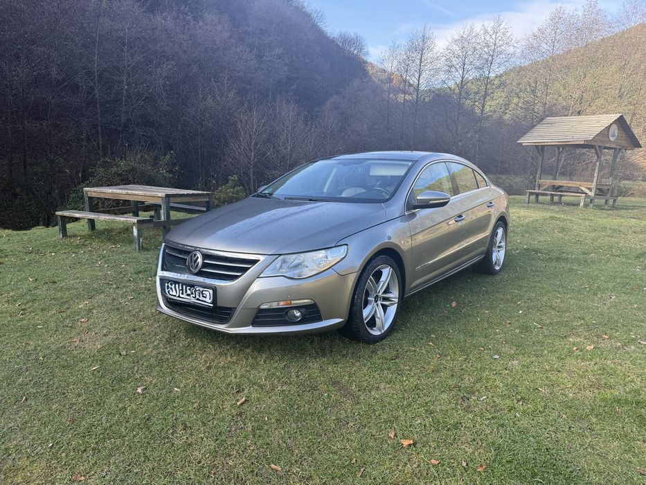 Vând passat cc 18 benzină