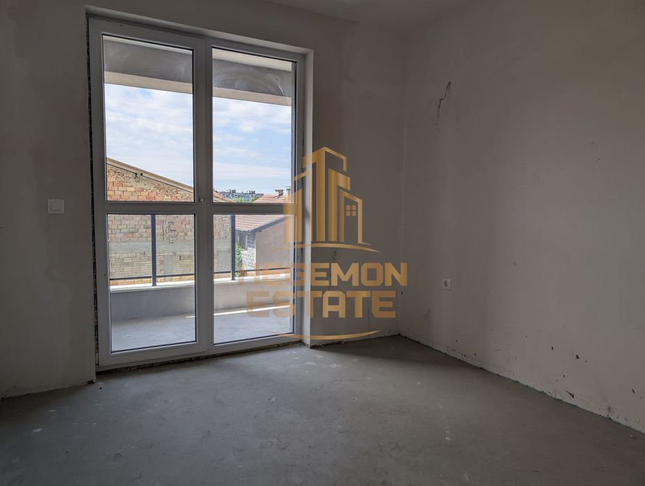 Продава се Двустаен апартамент в Варна, Левски - 61 кв.м за 2173 €/кв.м - Снимка #4