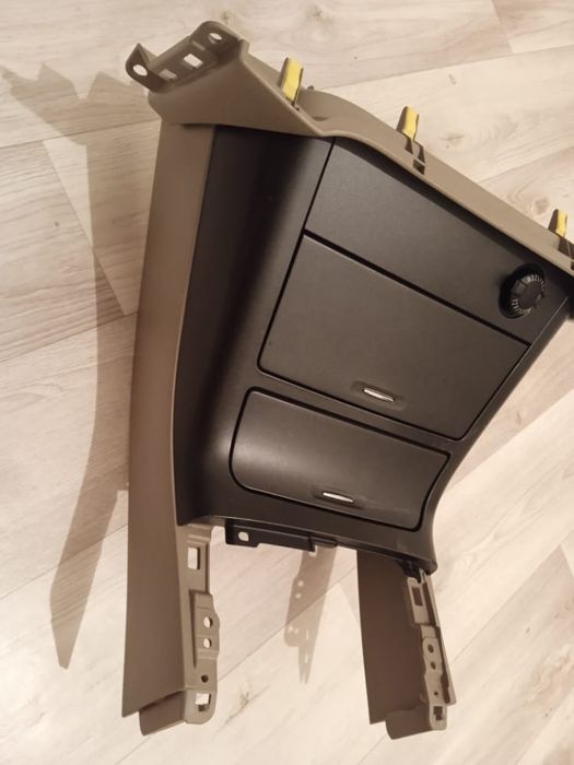 Консоль на камри 30 35