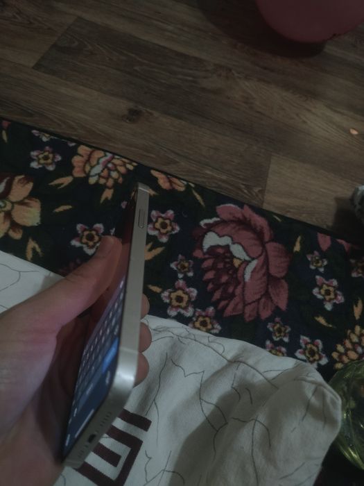 Iphone 12 64gb фейс трутон есть