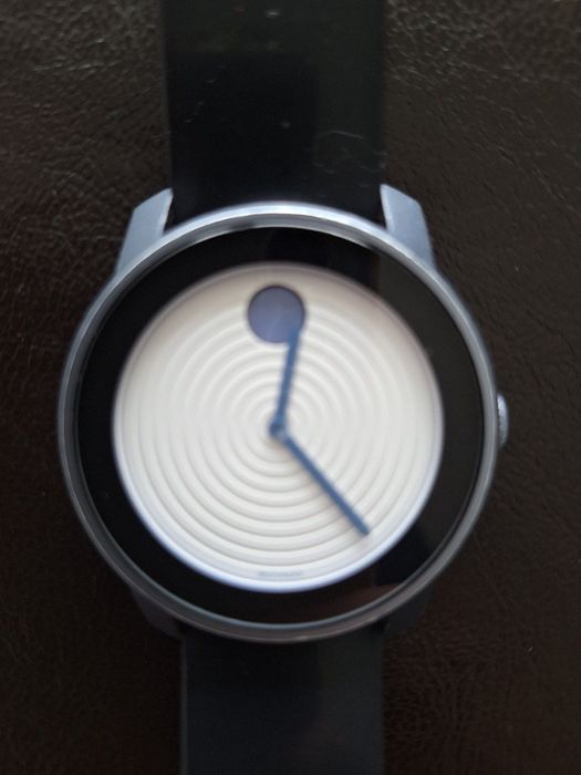Оригинален часовник Movado BOLD
