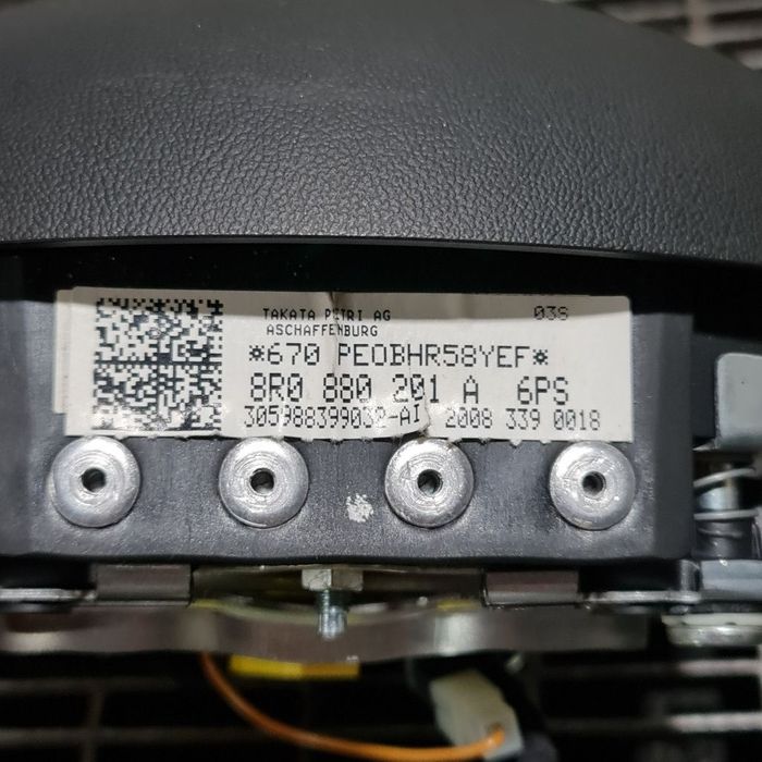 Airbag volan AUDI Q5 2008 - 2015 (1331) 8r0880201a