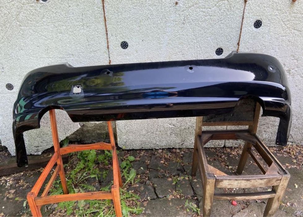 Продам бампер лексус