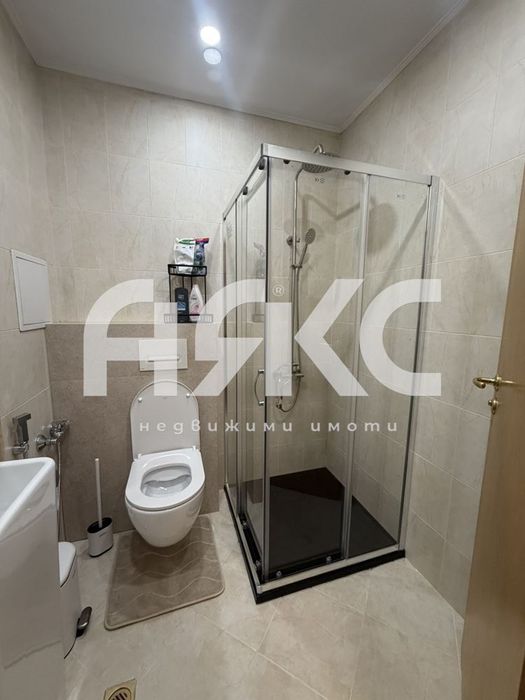 Дава се под наем Двустаен апартамент в София, Център - 60 кв.м за 747.66 € - Снимка #7
