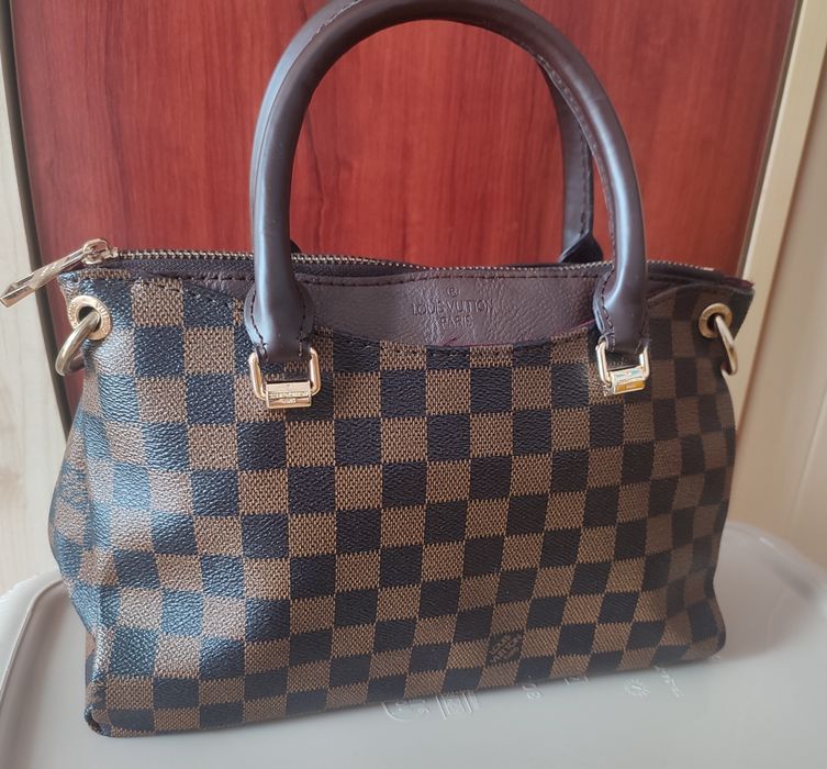 Малка Дамска чанта