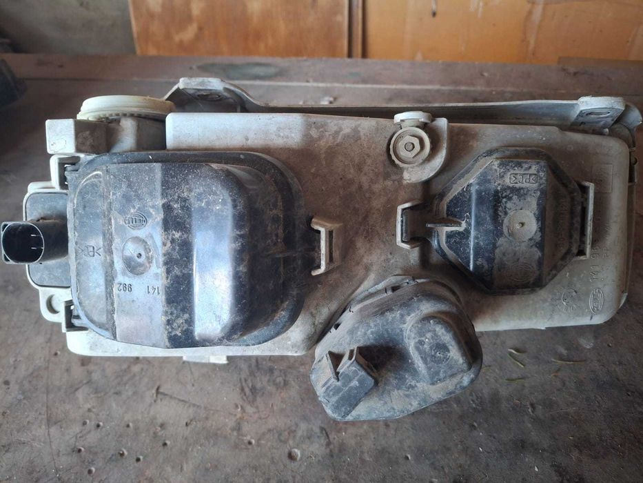 Фары фольксваген пассат Б4, б/у