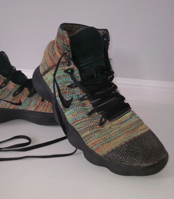 Nike hyperdunk flyknit multicolor