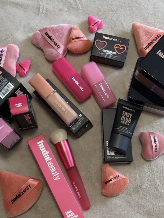 Huda Beauty Грим