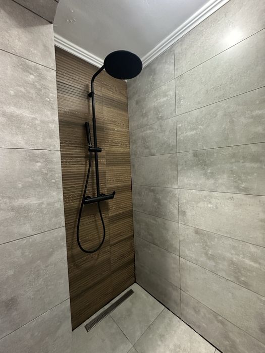 Apartament 4 camere de închiriat