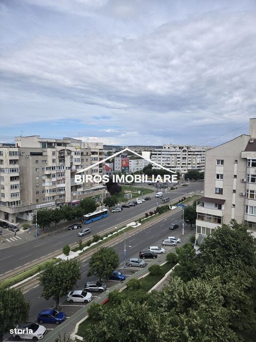 3 camere Calea Bucuresti - Vodafone