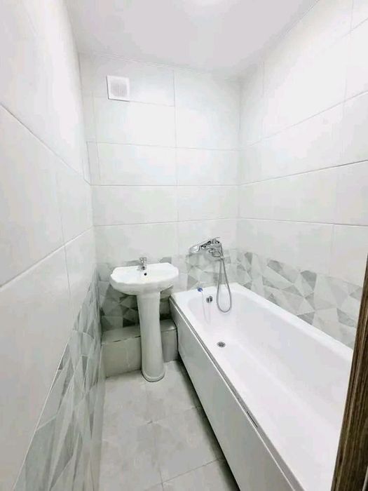 Аренда 2 хона переделние 3 хона 3 этаж вокзал султанша магазин