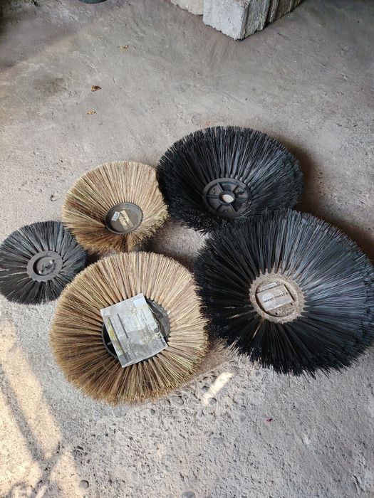Lot / Peri industriale măturat RCM & Weber (Noi) – PPL și fibre naturale