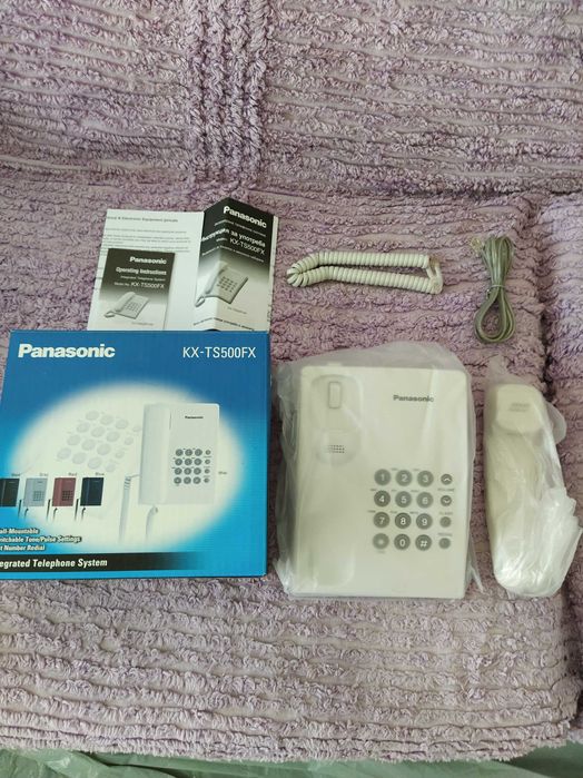 Жичен телефон PANASONIC KX-TS500FX 2 бр. (бял и черен)