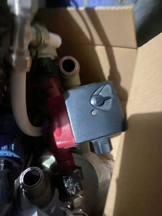 Камина,помпа и разширителен съд