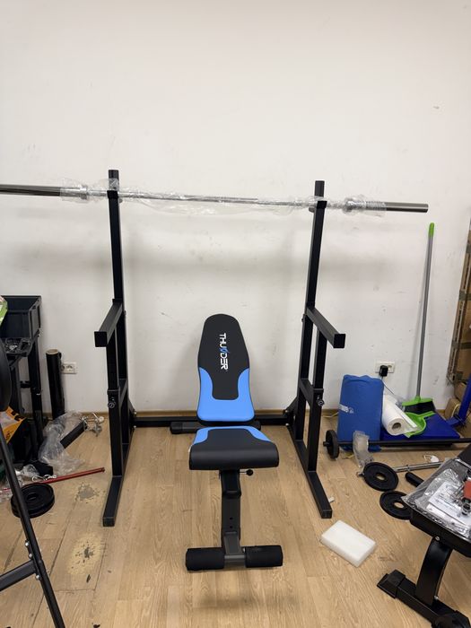Suport Bara Haltera Multi Squat Rack reglabil: profesionist pentru toate antrenamentele cu bara