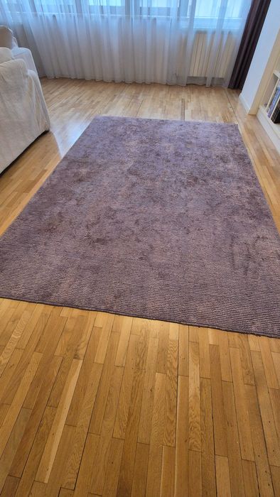 Vand 2 covoare mov/purple Mobexpert stare foarte buna