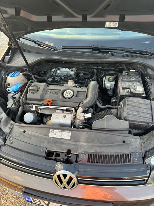 Volkswagen Golf 6 1.4 Benzină 2013 | Park Assist | Încălzire scaune | Navigație