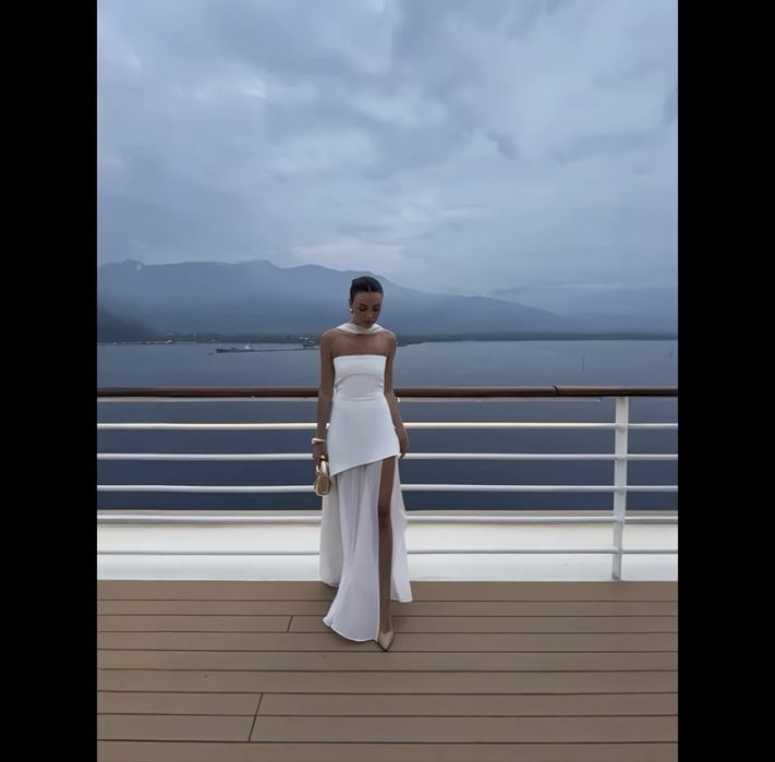 Женское платье новое