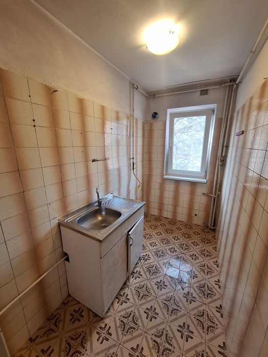 APARTAMENT 3 CAMERE - ETAJ 2 - TOMIS NORD - Stradal - Str Tulcei 5 - Gaze