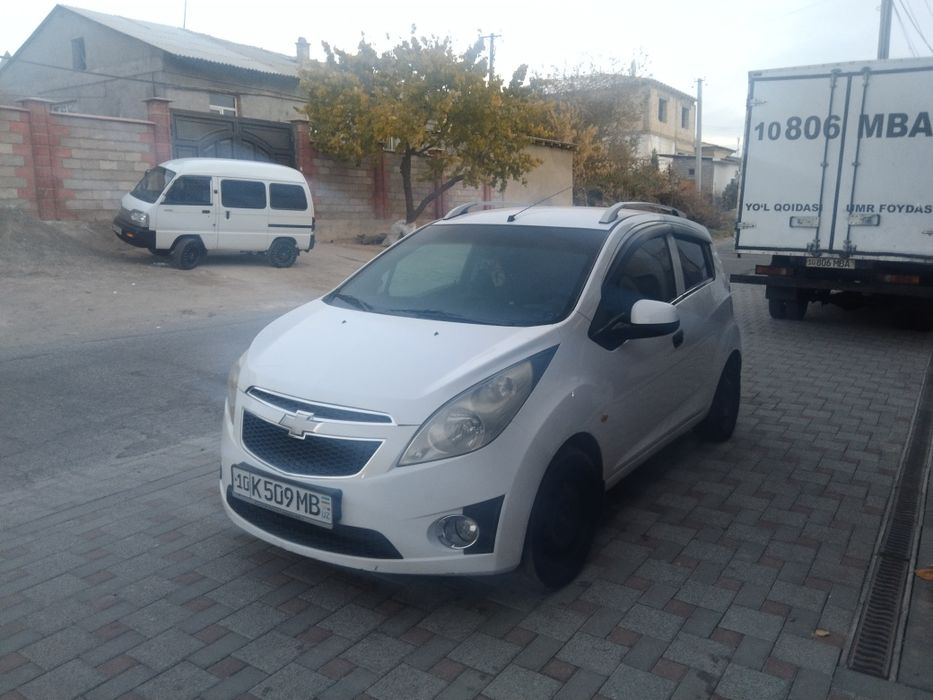 Продаю свой Спарк 2012 года