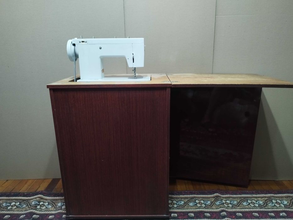 Продам "Чайка 143".