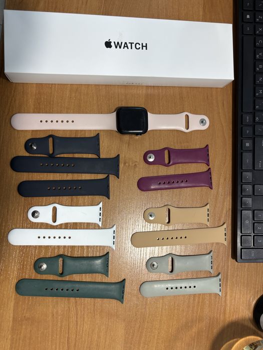 Продам Apple watch 2