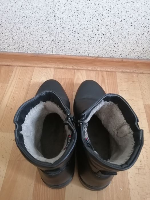 Продам сапоги размер 42