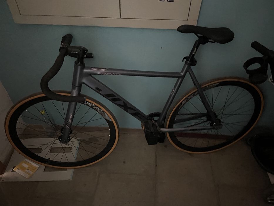 FIXE Road новый серого света