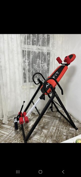Продаю инверсионный стол AR FIT