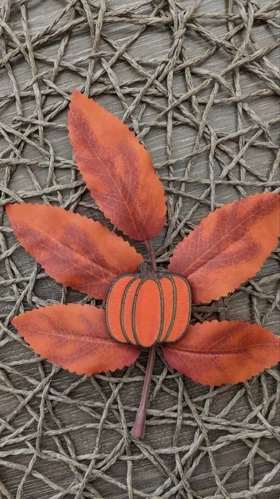 Сет от 6 броя дървени, ръчно рисувани шнолки “Горска приказка”