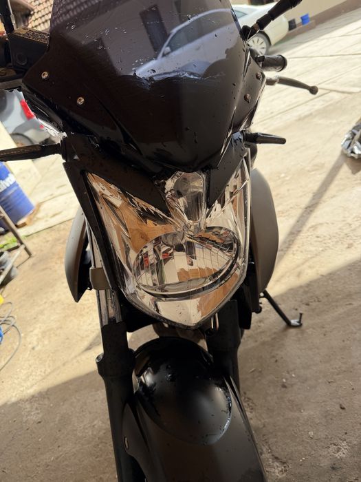 Motocicleta Yamaha Xj6