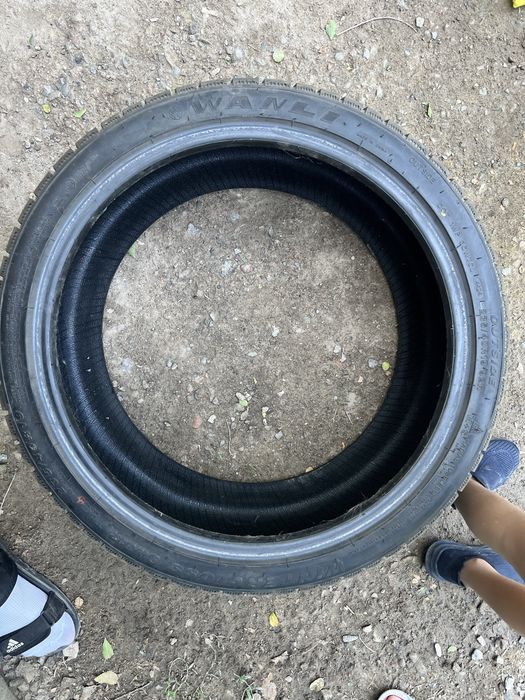 Зимняя резина wanli 235/40R18