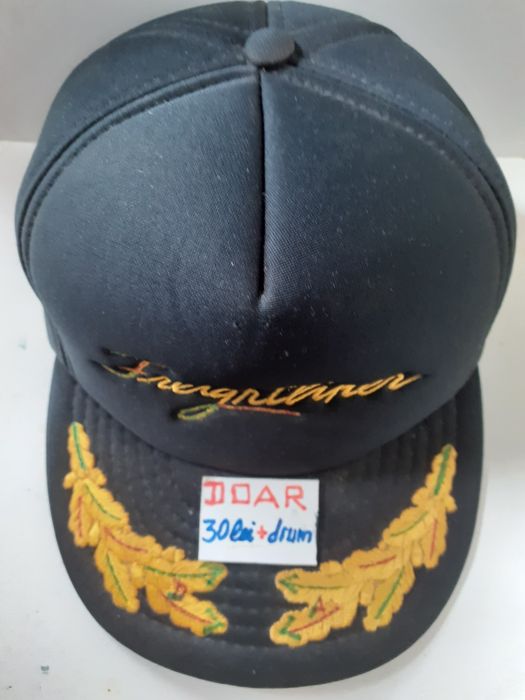 Pantofi speciali din piele cu arici